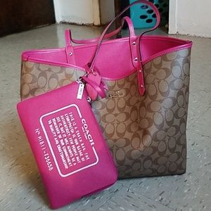 Coach tote